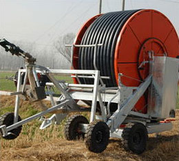 什么是卷盤(pán)式噴灌機